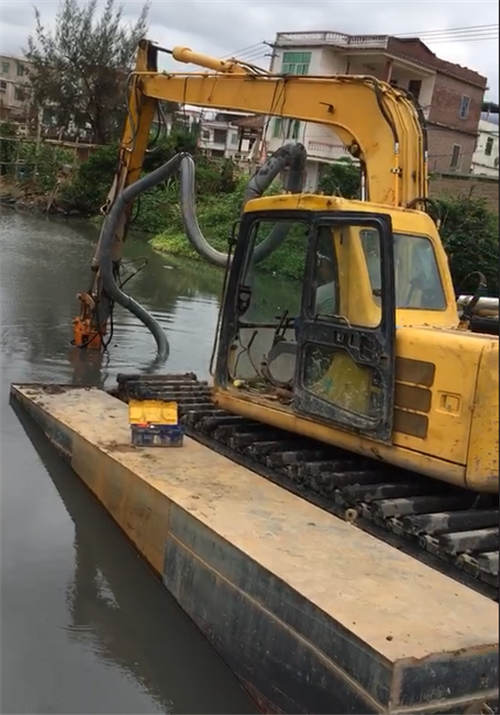 液压挖机泥浆泵1