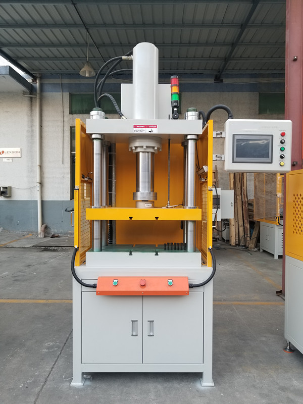 64afa5838ed942d1947e31b630c14a40.